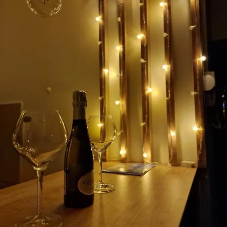 Hedonist Mountain Wellness & *