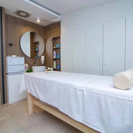 Hedonist Mountain Wellness & زلاتيبور